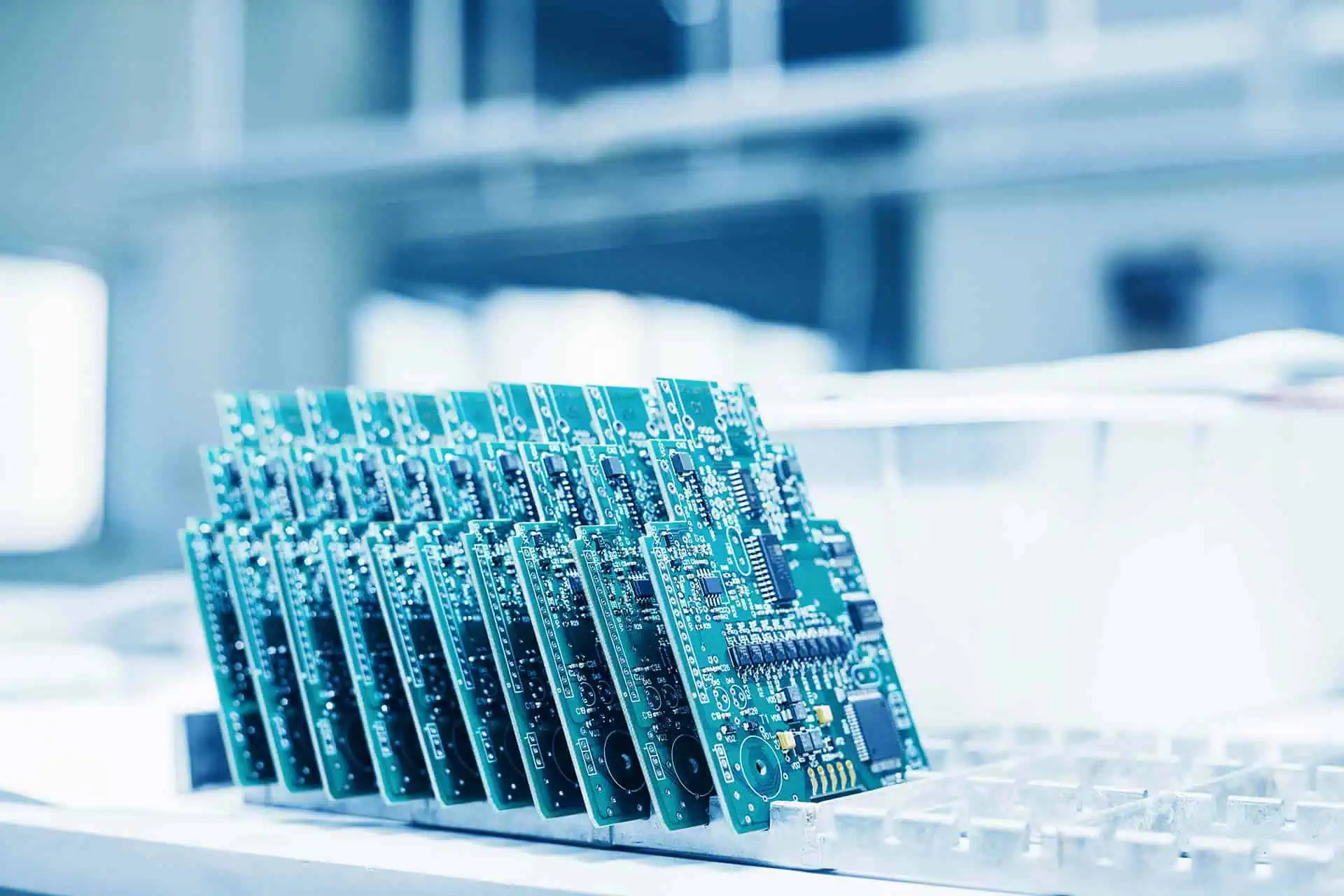 Elektronikkomponenten und Baugruppen – Beschaffung & Entwicklung